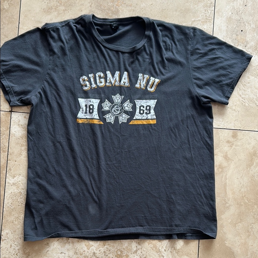 Men's Black Fraternity Sigma Nu T-Shirt